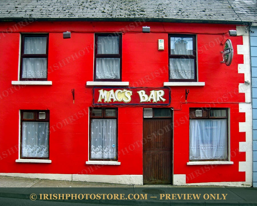 Mac’s Bar ~ Dunkineely ~ County Donegal