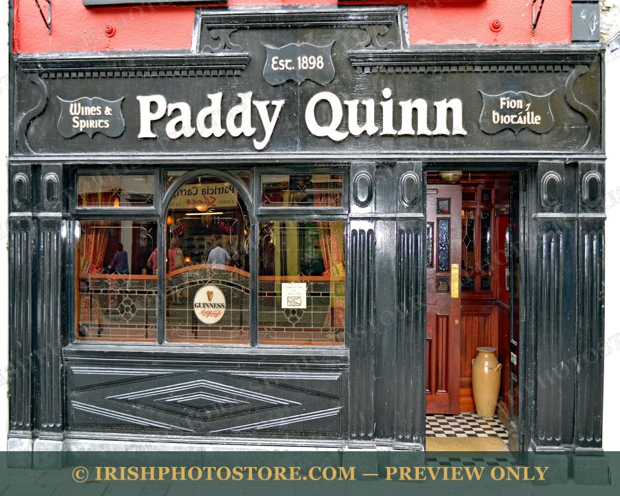 Quinn’s Bar ~ Ennis ~ County Clare